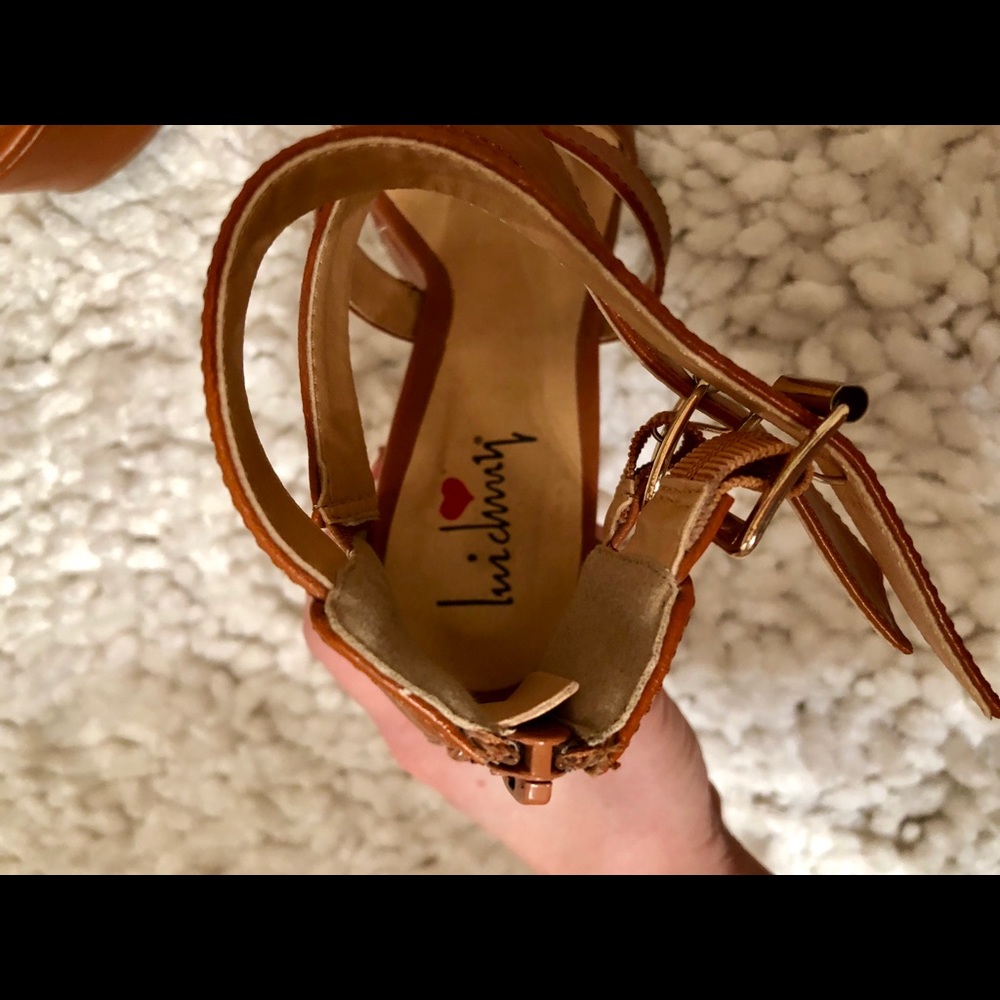 Platform heels - Picture 5 of 8